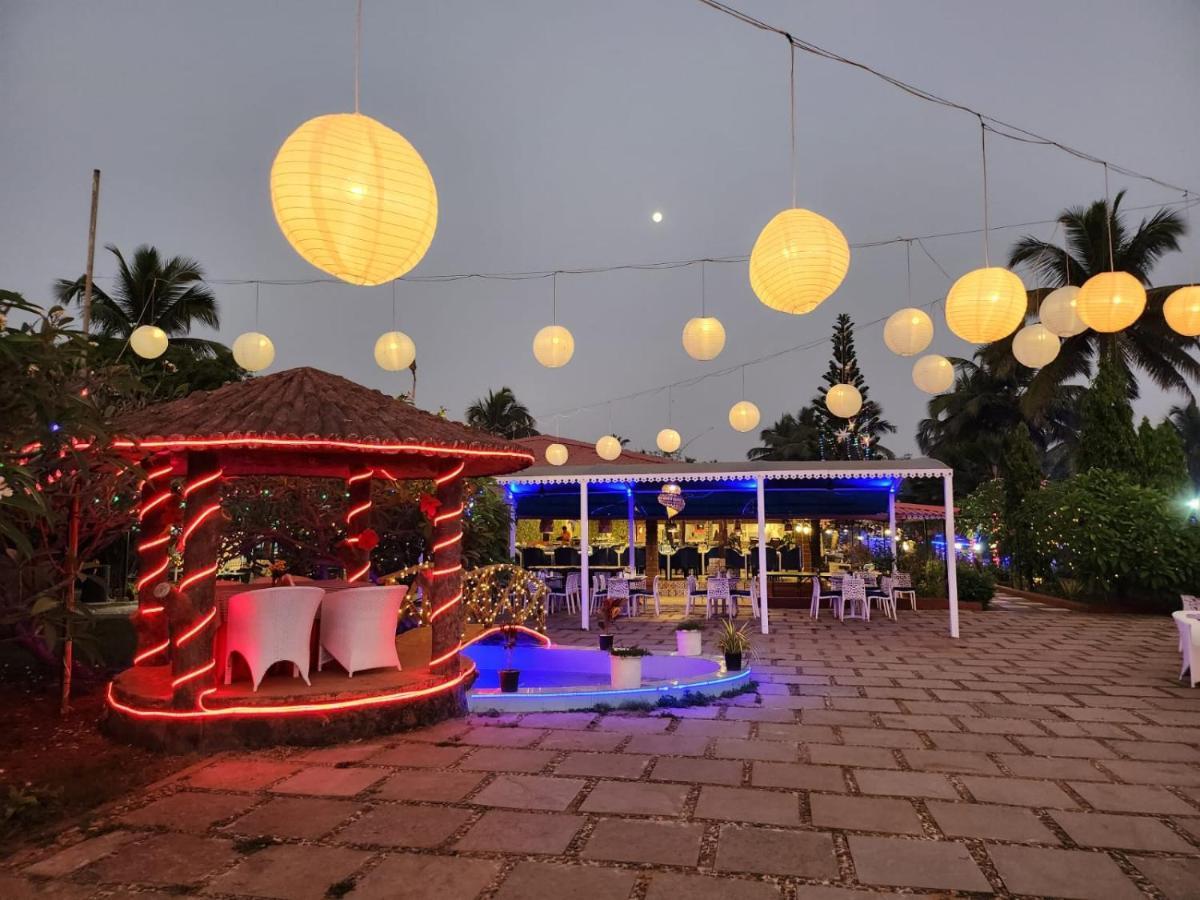 Paradise Village Beach Resort Calangute Esterno foto