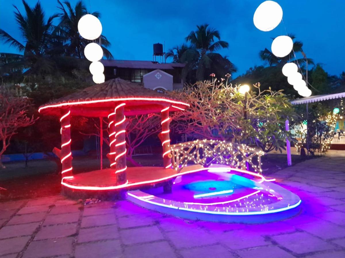 Paradise Village Beach Resort Calangute Esterno foto