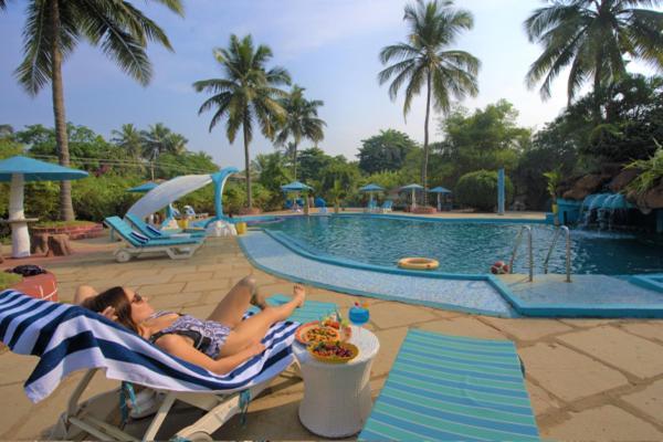 Paradise Village Beach Resort Calangute Esterno foto